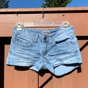 Mudd - Light Wash Distressed Festival Shorts